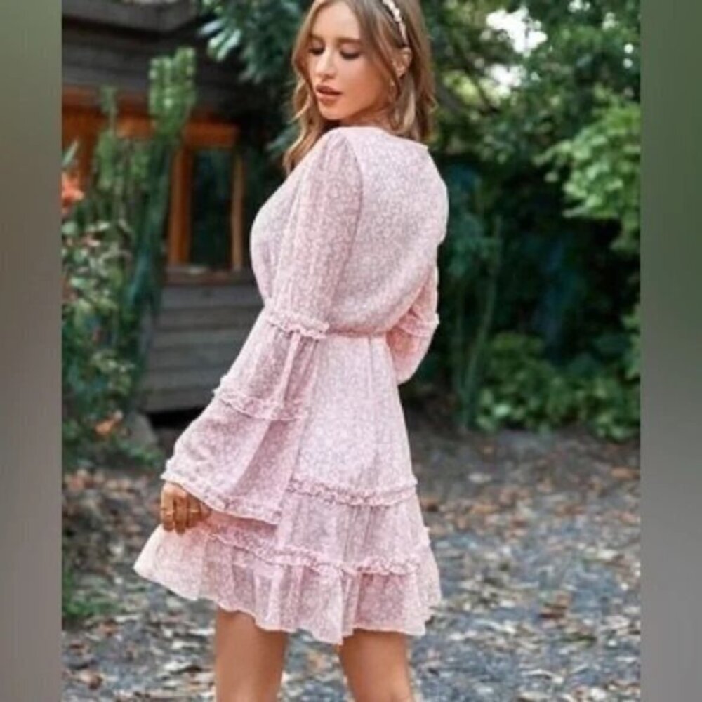 Cupshe Boho Style Varadero‎ Pink V-neck Bell Sleeve Romantic Ditsy Dress size L - Picture 14 of 16